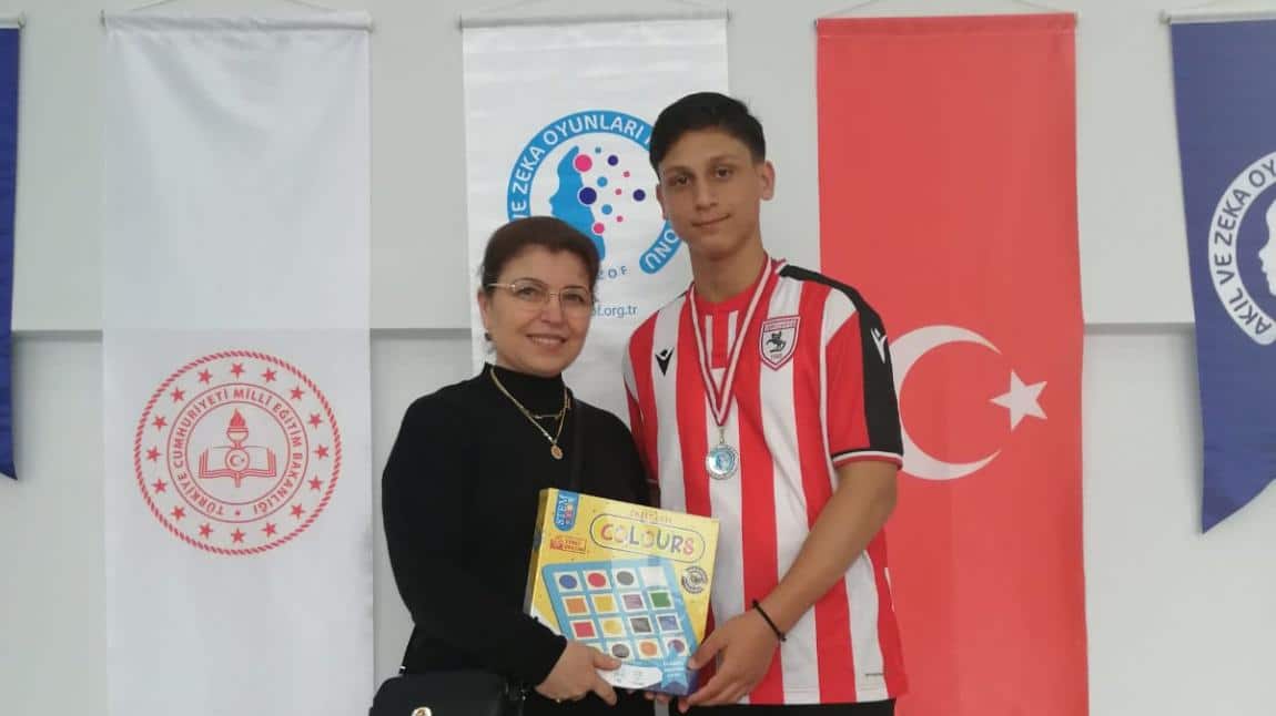 Türkiye Akıl ve Zeka Oyunları Samsun Turnuvası'nda İl İkinciliği Bizim